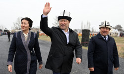 Президент Ноорузду майрамдоо учурунда: Баткен гүлдөсө – жалпы өлкө гүлдөйт! Баткен өнүксө – жалпы өлкө өнүгөт!