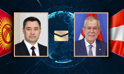 Австриянын Президенти Садыр Жапаровду дипломатиялык мамилелердин 30 жылдыгы менен куттуктады