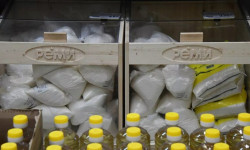 Баткен облусуна арзандатылган ун, кумшекер жана өсүмдүк майы жеткирилүүдө