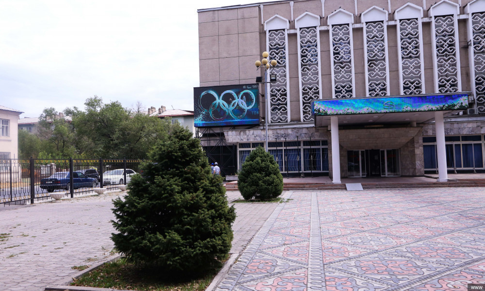 Жогорку Кеңеш КТРКнын макамын өзгөртүү боюнча мыйзам долбоорун үчүнчү окууда колдоду