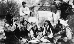 Театр дүйнөсүндө: Кыргыз театрындагы Үркүн темасы  (аудио)