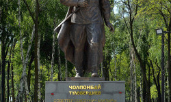 Чолпонбай Түлөбердиевдин 100 жылдыгы белгиленүүдө