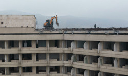 Садыр Жапаров: Биздин коомчулукка жакшы иш жасасаӊ да, жаман иш жасасаӊ да жакпайсың