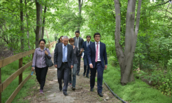 Эдил Байсалов: Жаңыланган Ботаникалык бак борбордун көркүнө айланат