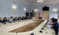 Арзыбек Кожошев: Жеңилдетилген ипотека боюнча турак жай алуу шарттары ийкемдүү жана аткарууга мүмкүн болушу керек