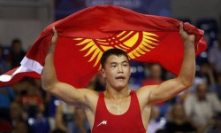 Акжол Махмудов завоевал золото на чемпионате мира в Грузии