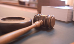 Кыргызстандын жергиликтүү сотторунун айрым судьялары которулду