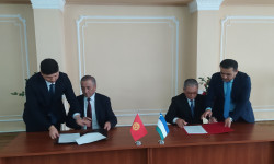 Бишкекте кыргыз-өзбек делегаттары чек ара маселесин сүйлөштү