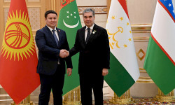 Талант Мамытов Гурбангулы Бердымухамедов менен жолукту