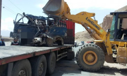 Чоң-Алайда жүк ташуучу унаанын контейнери “Портерди” басып, 3 адам каза тапты