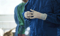 Жүрөк кемтигинен жабыркаган 25 адамга акысыз операция жасалды