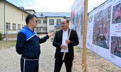 Президент Ысык-Көлдөгү таланттуу балдар үчүн президенттик мектептин курулушун 15-сентябрга чейин бүтүрүүнү тапшырды