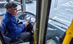 Коомдук транспорттордо накталай төлөм кабыл алынбайт