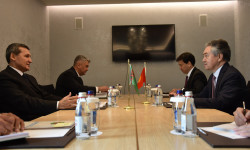 Кыргызстан жана Түркмөнстан ТИМ башчылары кызматташтыкты талкуулады