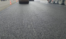 Жалал-Абад облусу боюнча быйыл 90 чакырым жолго жаңы асфальт басылат