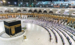 Бүгүн кыргызстандык зыяратчылардын алгачкы тобу Меккеге жөнөп кетти