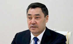 Садыр Жапаров: "Эгерде кыргыз жараны казиного киргизилсе, анда казинонун ээси лицензиясынан ажырайт"