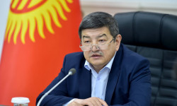 А.Жапаров “Манас” жана “Ош” эл аралык  аэропортторунун айланасындагы кырдаалга комментарий берди 