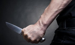 Аялды бычактаган киши кармалды