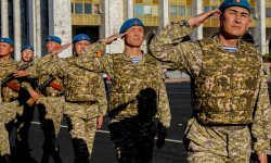 Бишкекте Улуттук гвардиянын 30 жылдыгы белгиленди