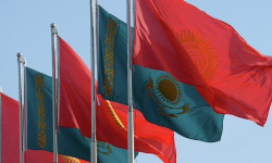 Кыргызстан менен Казакстан ишенимдүү стратегиялык өнөктөш өлкөлөр