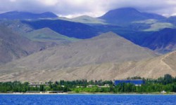 Өлкөгө туристтерди тартуу аракеттери көрүлүп келет