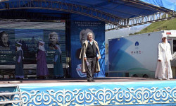 Адабияттын айкөлү менен кинонун залкары эскерилди