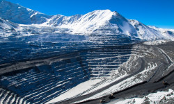 Кыргызстан “Кумтөрдү” өткөрүп берүү процессинин биротоло аяктаганын жарыялады