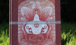 "Манас" үчилтиги англис тилине которулду