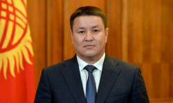 Талант Мамытов Ульяновск облусундагы жол кырсыгынан каза болгондордун жакындарына көңүл айтты