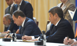 ЕАЭБ: кол коюлган келишимдер, жаңы мүмкүнчүлүктөр