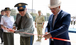  Садыр Жапаров УКМК Чек ара кызматынын учкучсуз учуучу аппараттарынын базасын ачты