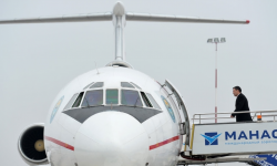 Президент Садыр Жапаров ШКУ саммитине катышуу үчүн Өзбекстанга учуп кетти