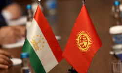 Кыргызстан менен Тажикстандын ортосунда ок атышууну токтотуу боюнча сүйлөшүүлөр жүрүп жатат