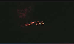 Тажик тарап өз үйлөрүн өрттөдү