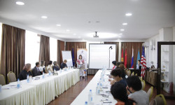 Бишкекте социалдык педагогдор жана психологдор үчүн тренинг өткөрүлдү