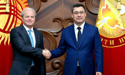 Президент Садыр Жапаров Дүйнөлүк банктын делегациясын кабыл алды