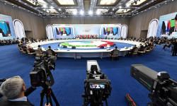  Садыр Жапаров Астана шаарында өтүп жаткан АӨИЧК VI саммитинде сөз сүйлөдү