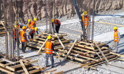 Мектеп жетишсиздиги чечилүүдө