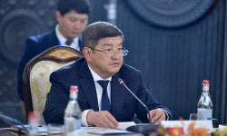 Акылбек Жапаров Евразия өкмөттөр аралык кеңешинин жыйынына катышты