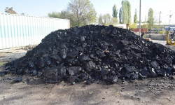 Жалал-Абадда көмүрдүн тоннасы 5 миң сомдон сатылууда