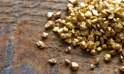 Кыргызстандан алтын камтыган руда, концентрат ташып чыгарууга убактылуу тыюу салынат