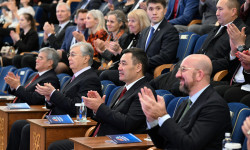 Президент Садыр Жапаров Маданият күндөрүнүн ачылышына катышты