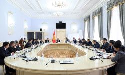 Биринчи Элдик Курултайды өткөрүүнүн күн тартиби бекитилди