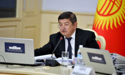 Министрлер кабинетинин жыйыны биринчи жолу электрондук форматта өттү