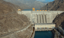 Кыргызстан электро энергияны импорттоочу өлкөдөн экспорттоочу өлкөгө айланат