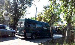 Коомдук унаалардагы айдоочулардын орой мамилесине кандай чара көрөбүз?