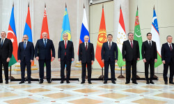 Садыр Жапаров Санкт-Петербургда КМШ лидерлеринин бейформал жолугушуусуна катышты