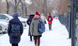 Окуучулардын кышкы эс алуусу 16-январга чейин узартылды