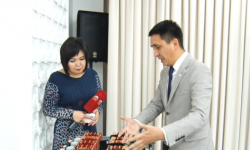 Үн коштоочу “Алиса” эми кыргызча сүйлөйт